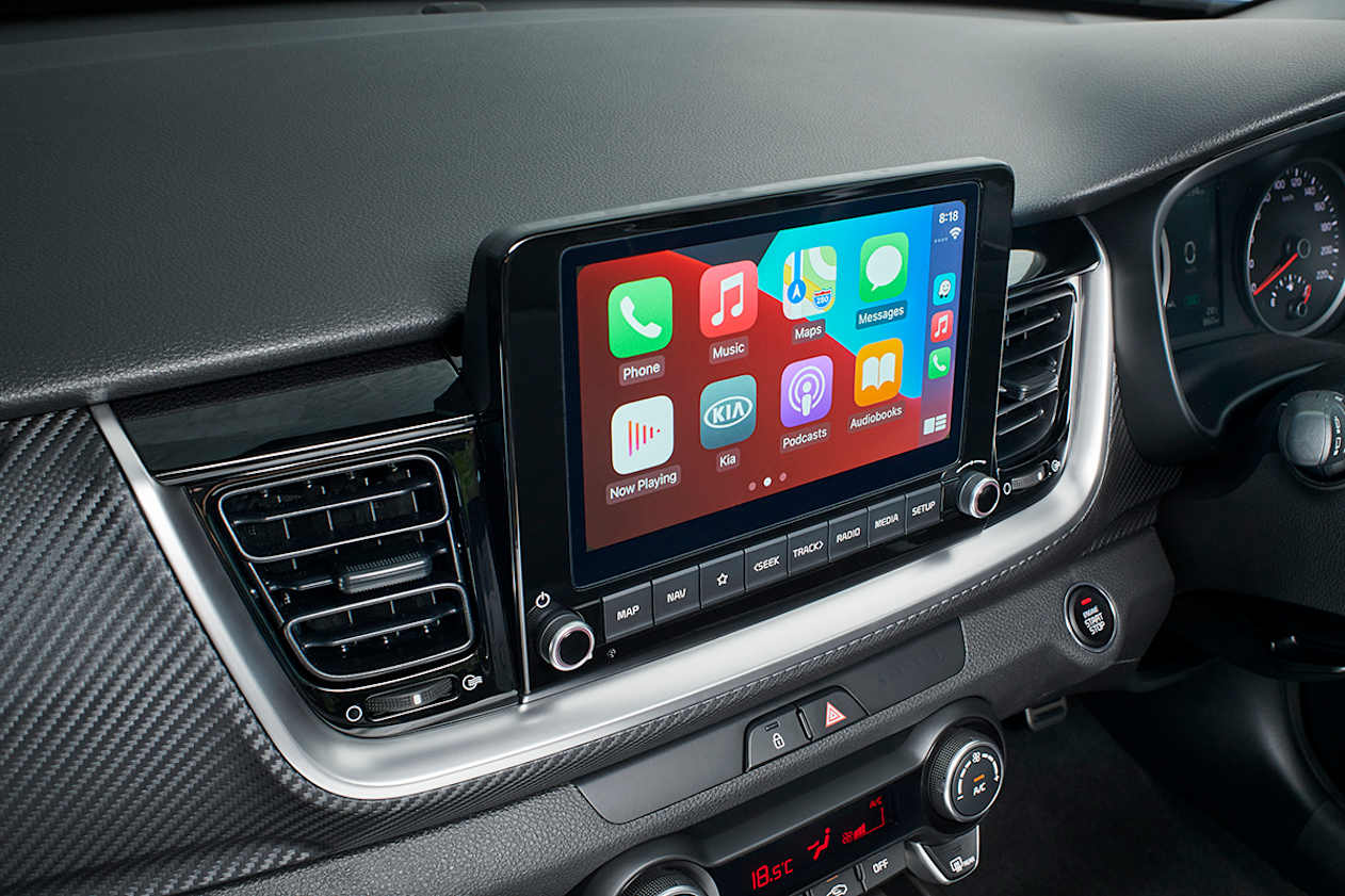 The Stonic features Apple CarPlay and Android Auto. (GT-Line variant pictured)