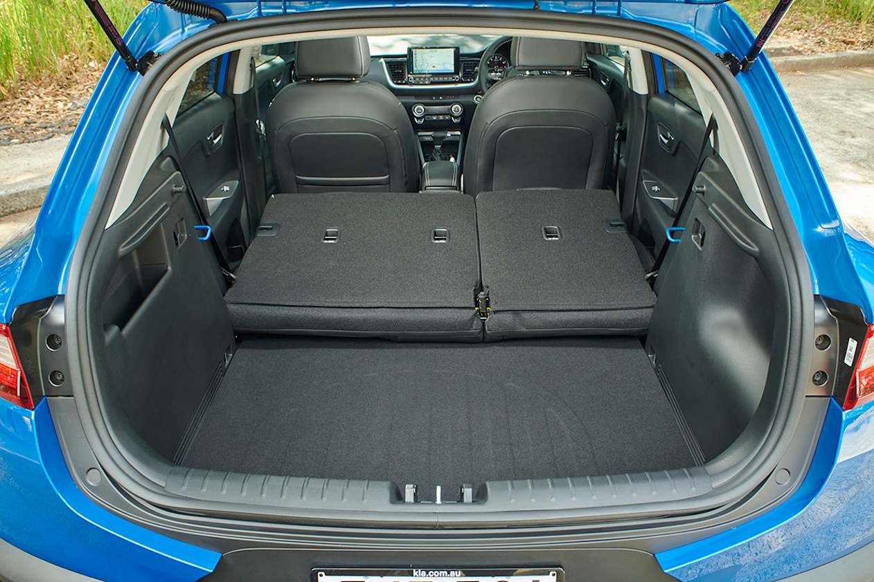 Kia Stonic 2021 boot space