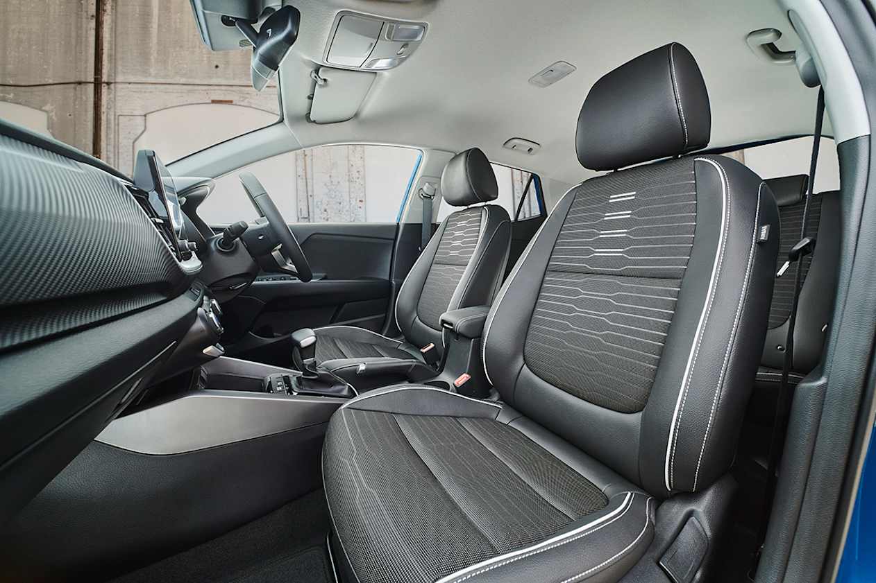 The Stonic's cabin is spacious. (GT-Line variant pictured)