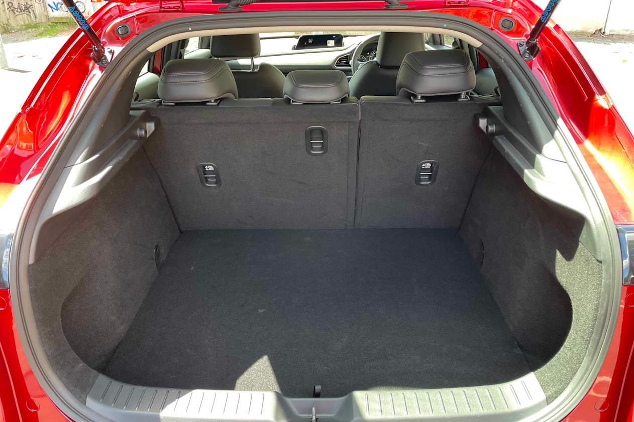 Mazda CX-30 2021 boot space