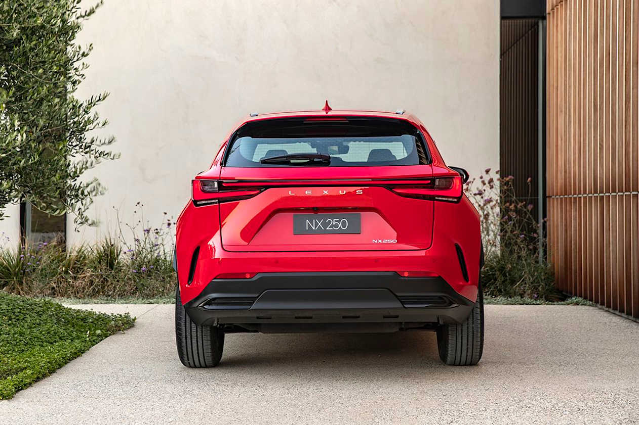 (250 Luxury variant pictured)