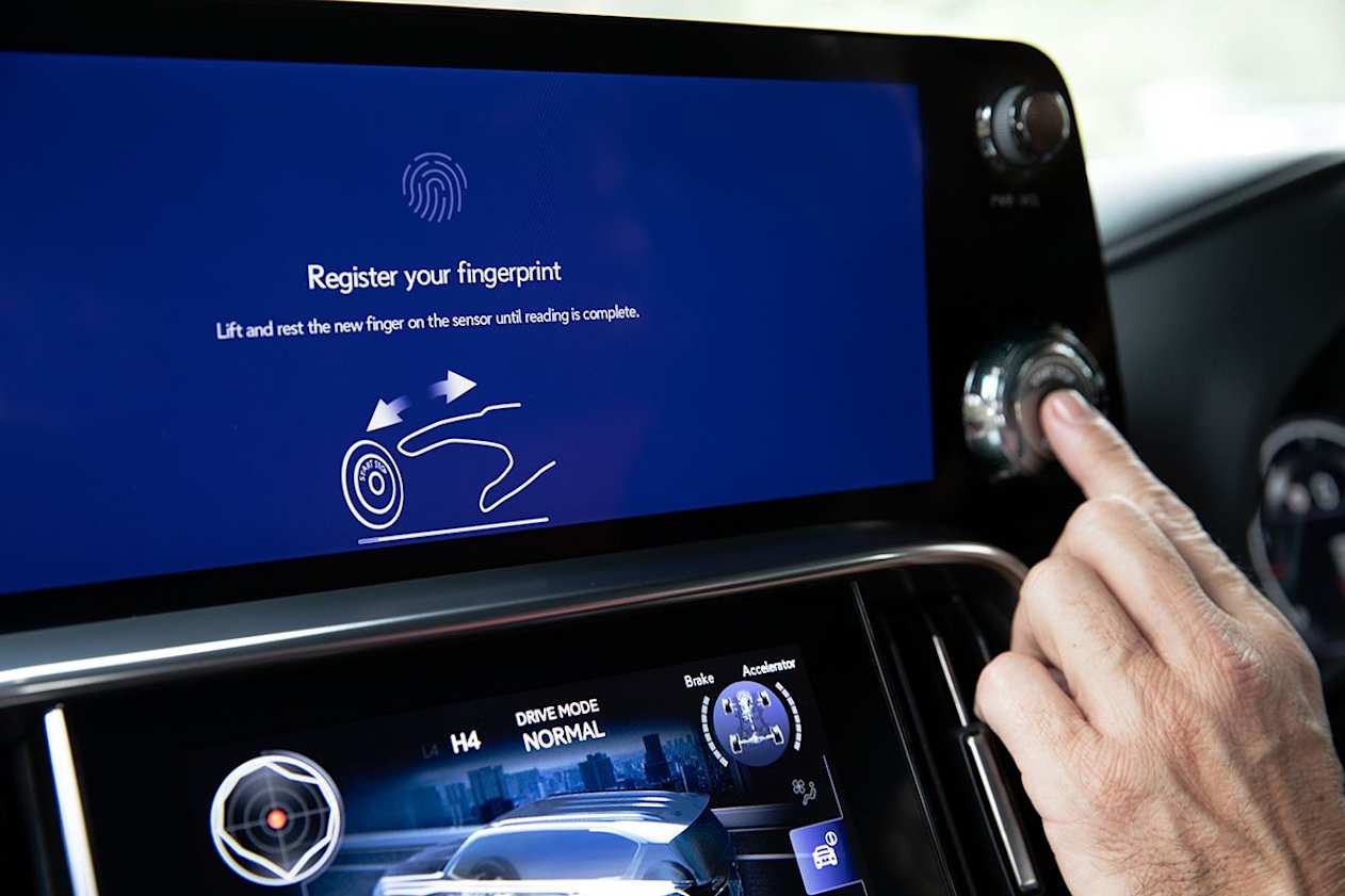 (600 variant pictured)