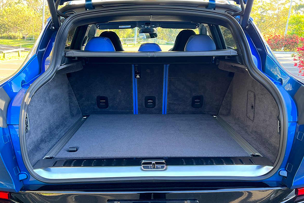 Aston Martin DBX boot space