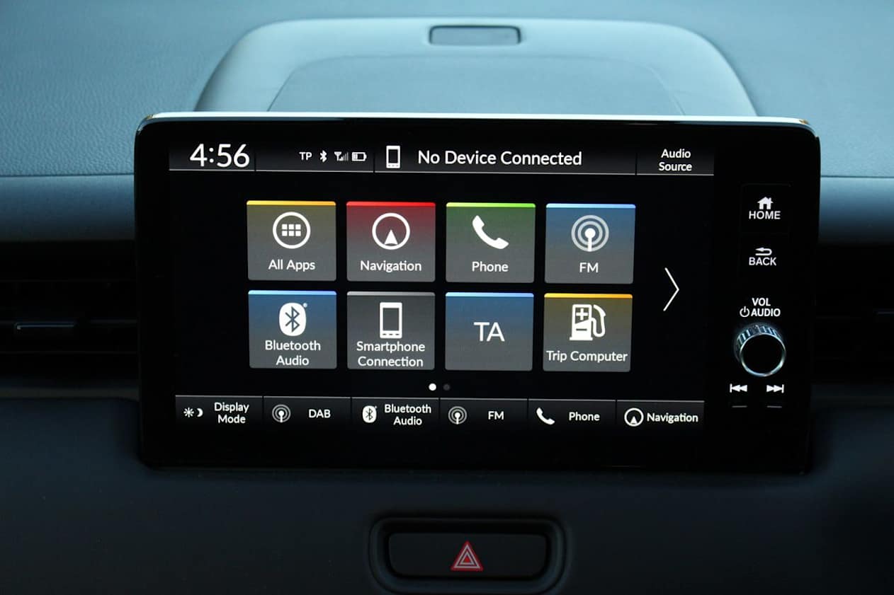 The main gripe inside is with its multimedia, which is a little dated. (Image: Chris Thompson)