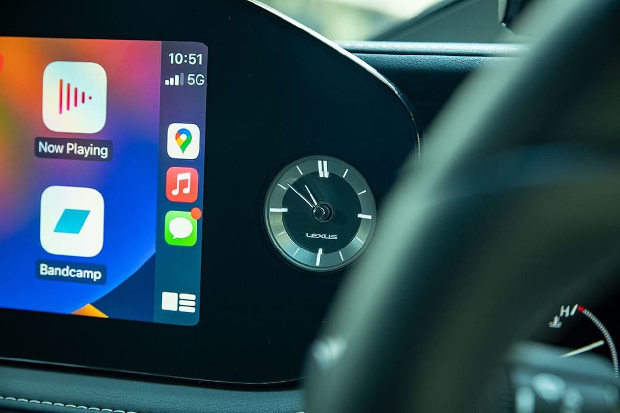 Upfront is an integrated analogue clock. (Image: Tom White)