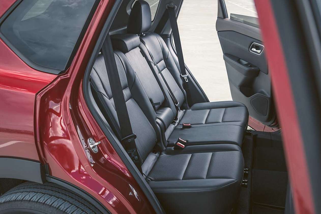 Despite retaining the same 2705mm wheelbase as the previous X-Trail, there’s more space in the rear. (ST-L variant pictured)