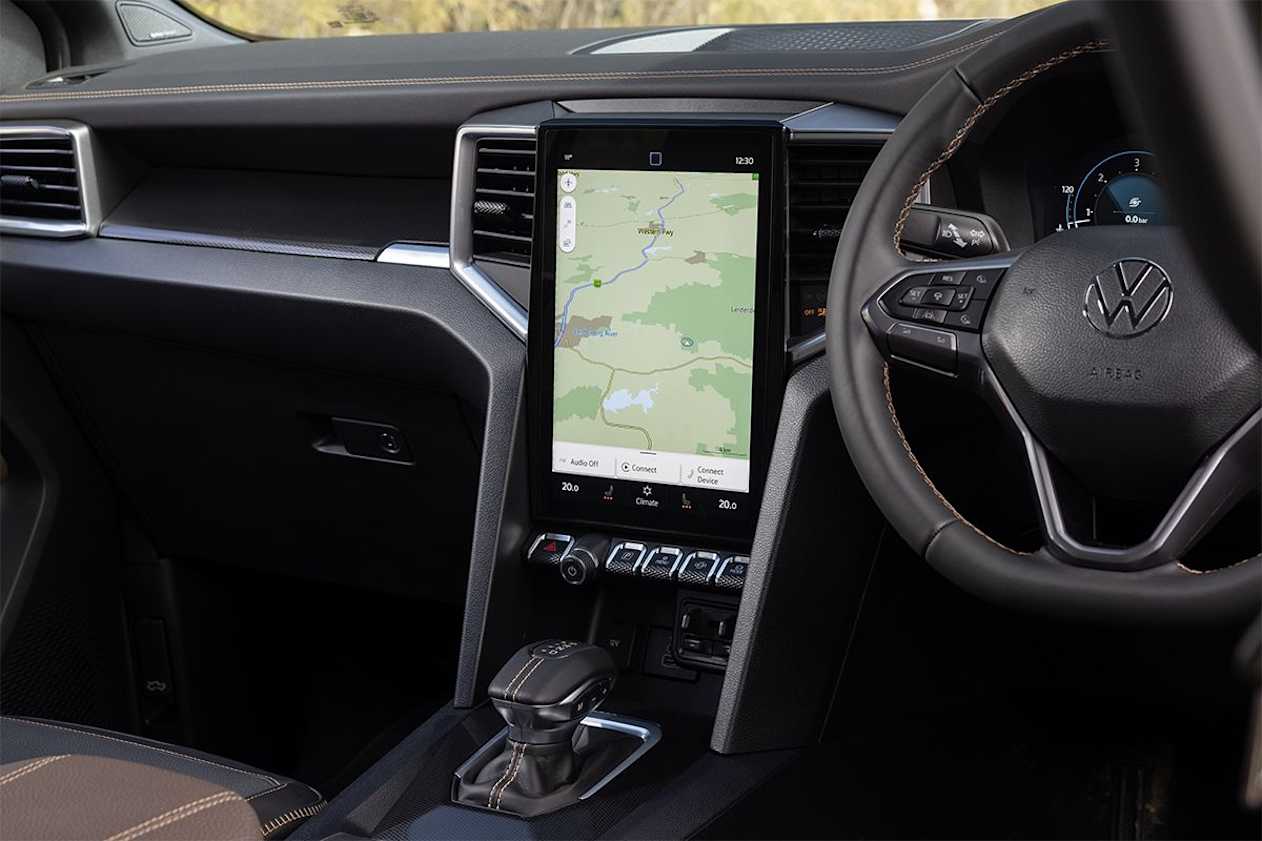 The multimedia unit is quite fiddly. (PanAmericana variant pictured)