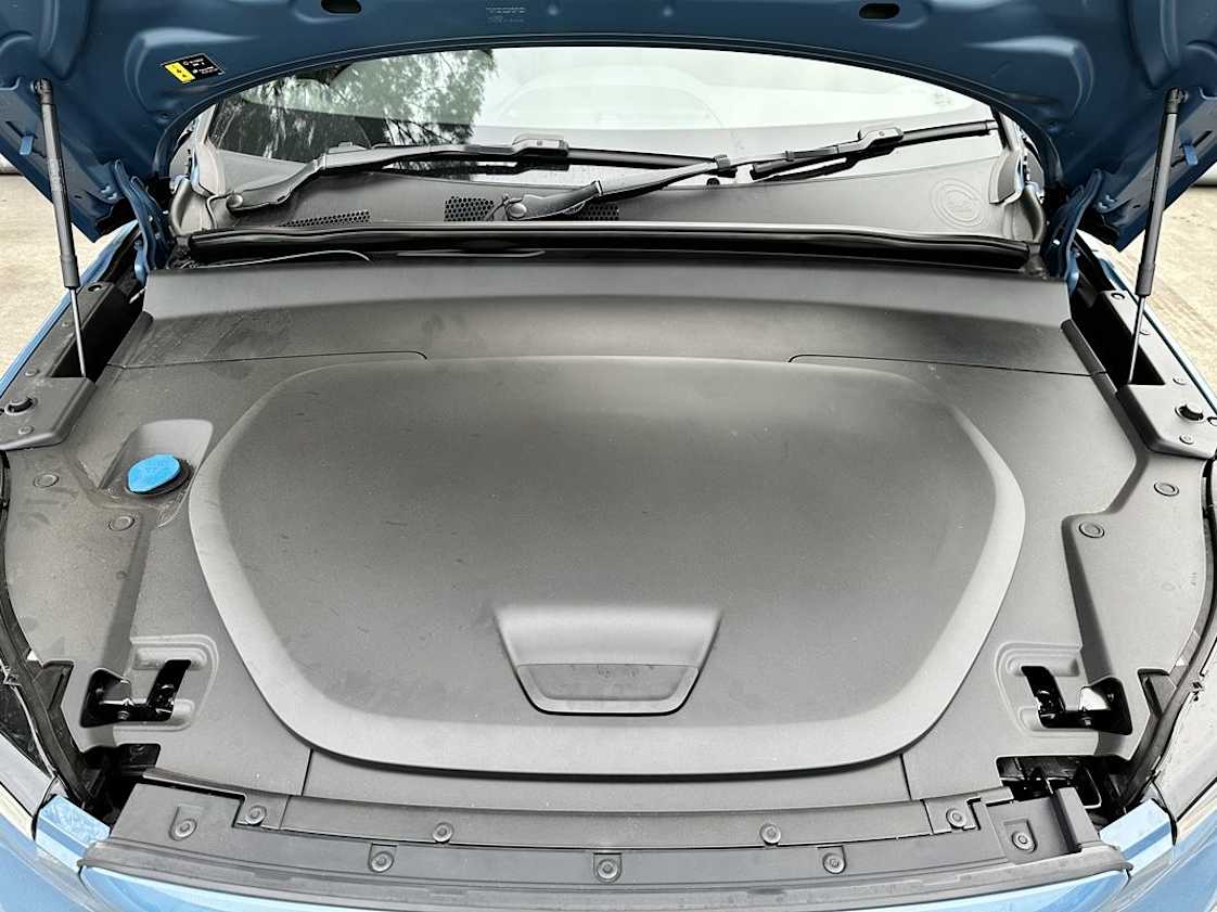 Which, while far smaller than the actual boot, has its own plastic cover. (image: Justin Hilliard)