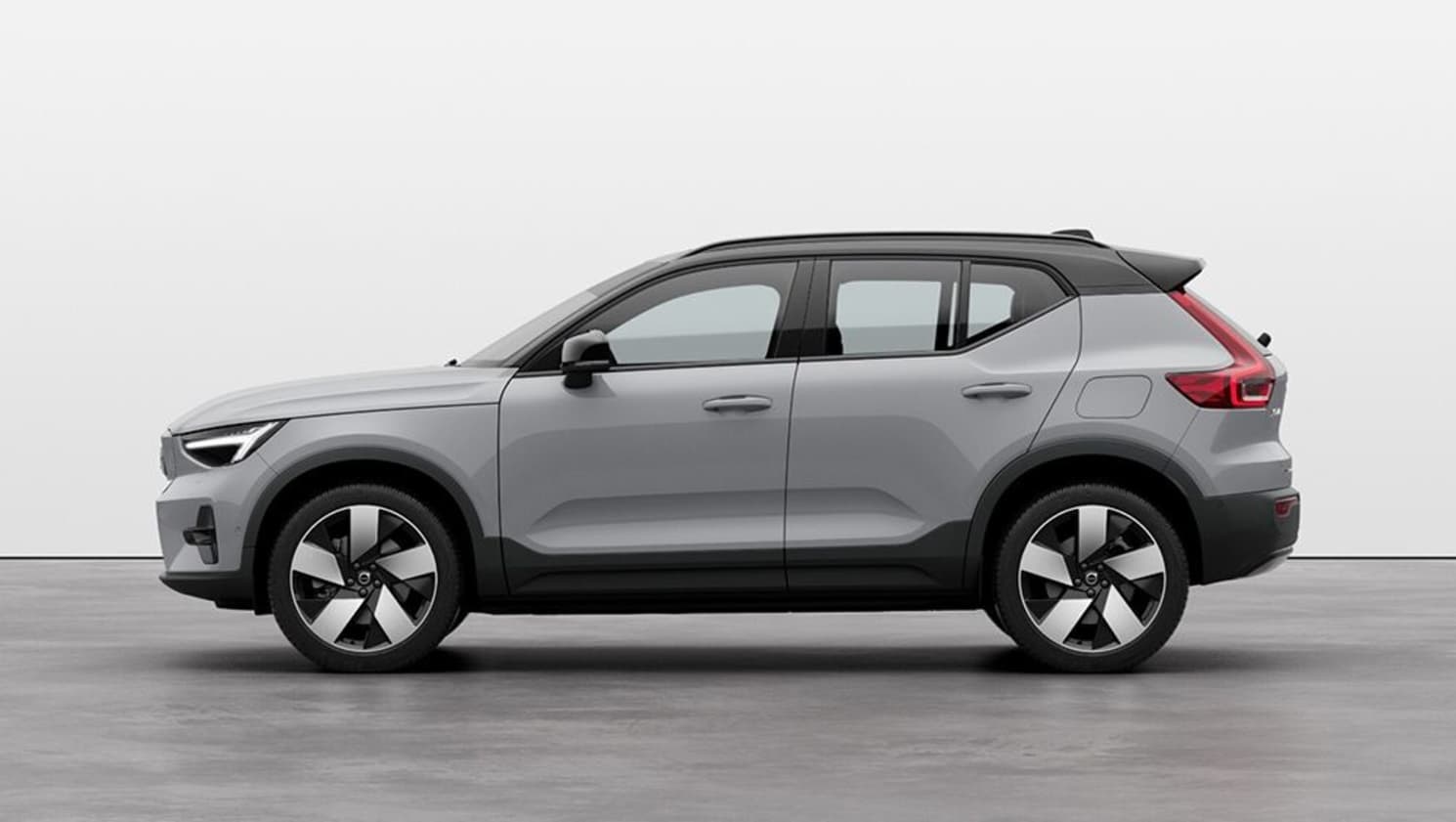 The upgraded C40 and XC40 have been confirmed for local on-sale in late 2023.