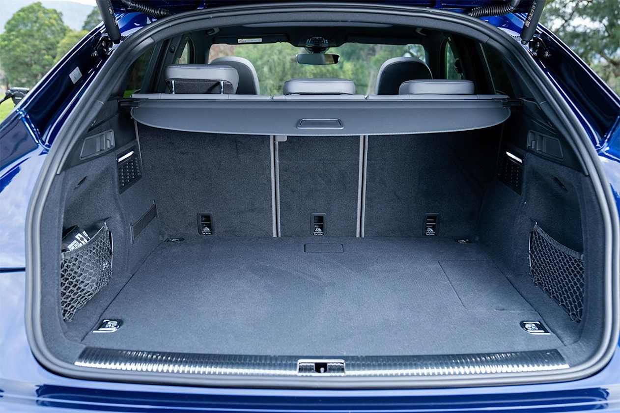 Audi Q5 2024 boot space