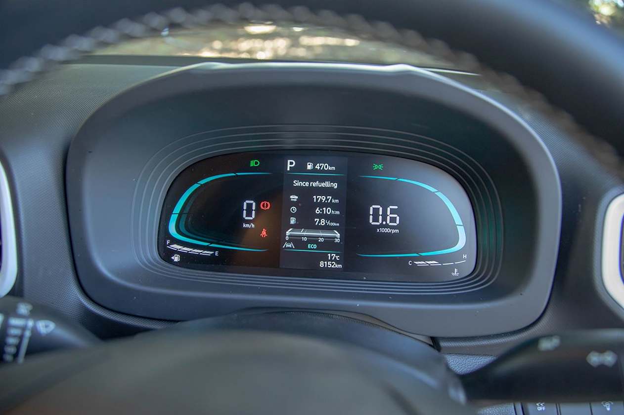 Behind the steering wheel of the Venue Elite is a 4.2-inch multifunction display. (Image: Sam Rawlings)