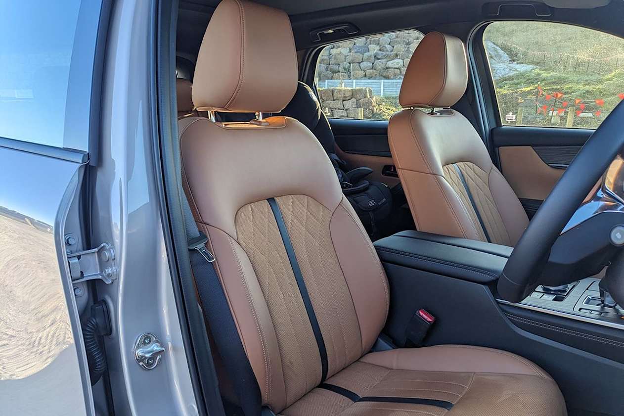 The CX-60 sizes up closer to seven-seat mid-size SUVs. (Image: Tung Nguyen)