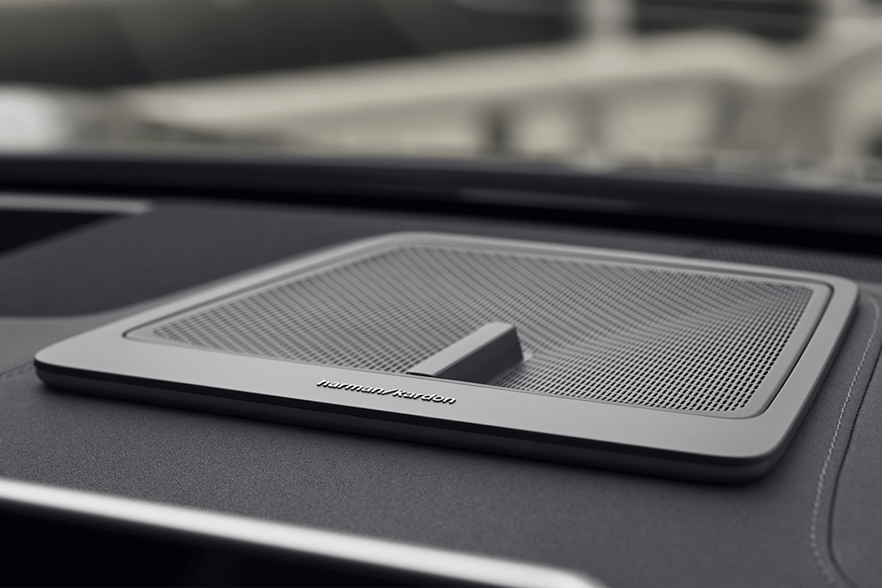 Polestar 4 with Pro Pack pictured