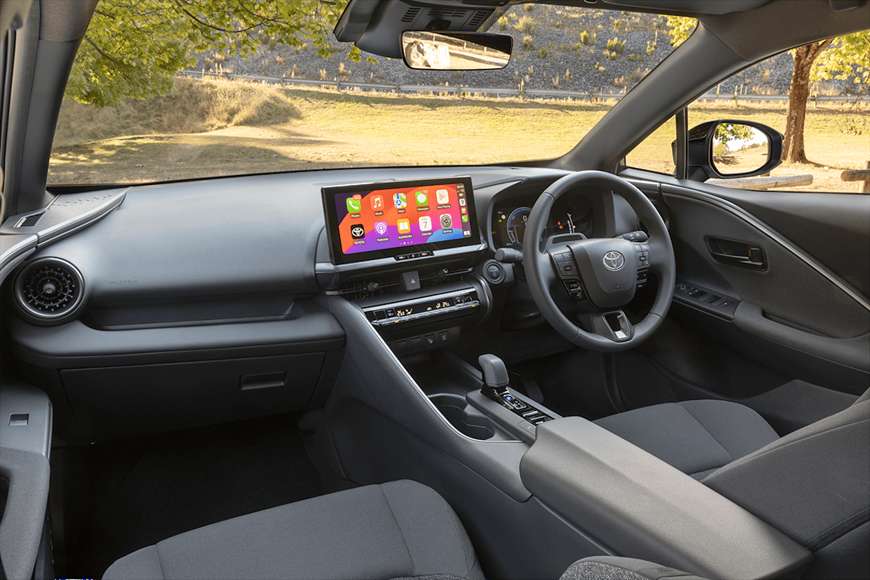 Upfront of the GXL grade is a 12.3-inch touchscreen and a 7.0-inch driver display.