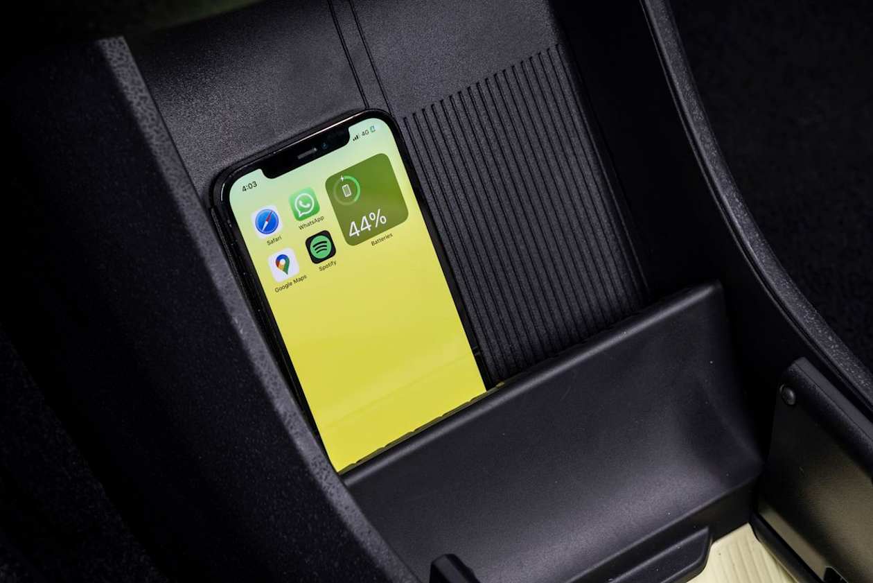 Single-Motor grade interior pictured.