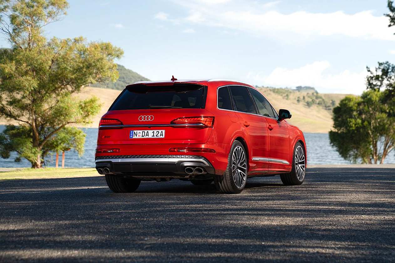 2025 Audi SQ7
