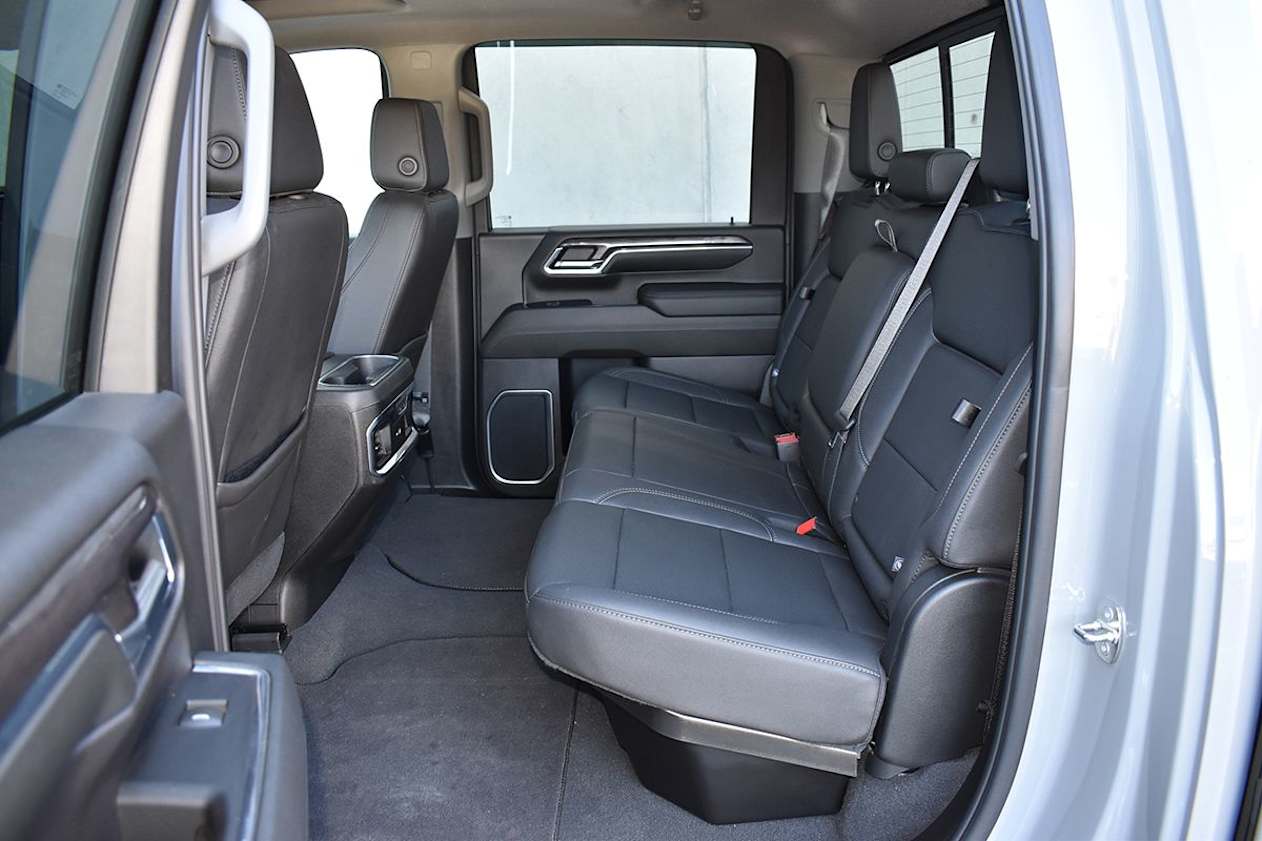 Chevrolet Silverado 2500 HD (image: Mark Oastler)