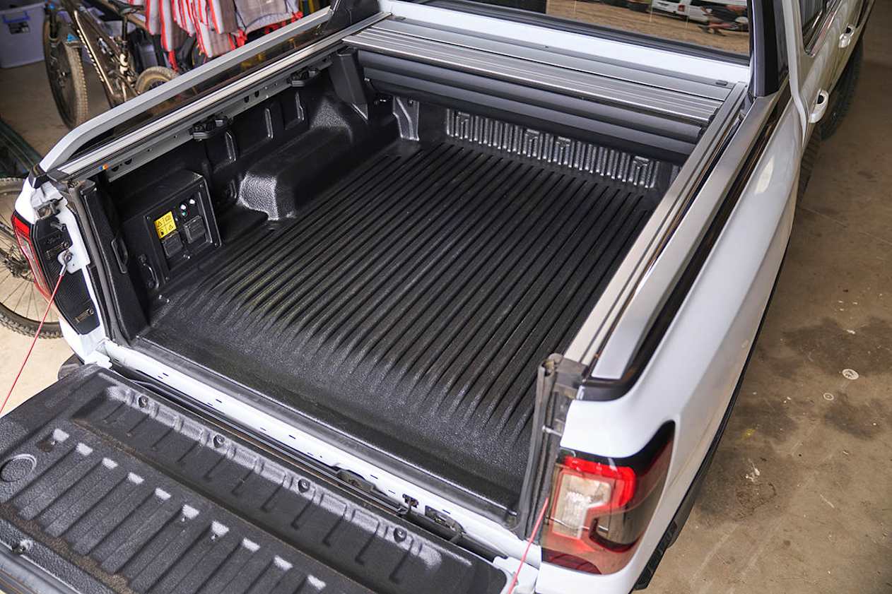 2025 Ford Ranger PHEV Wildtrak