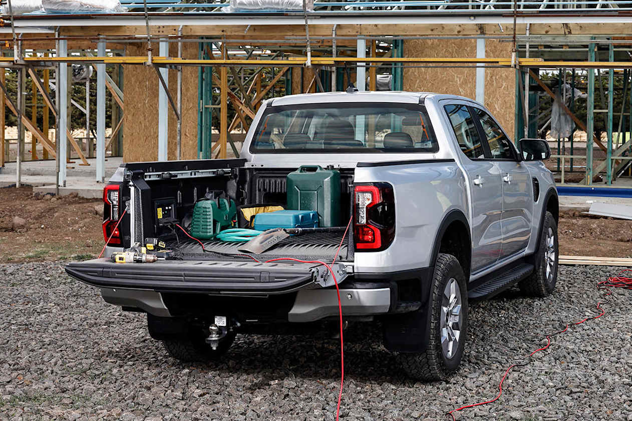 2025 Ford Ranger PHEV XLT