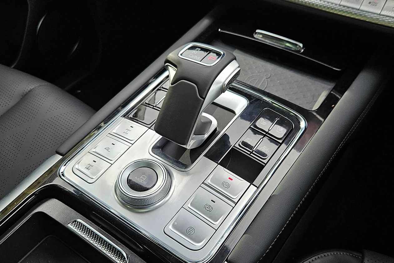 2025 GWM Cannon Alpha PHEV