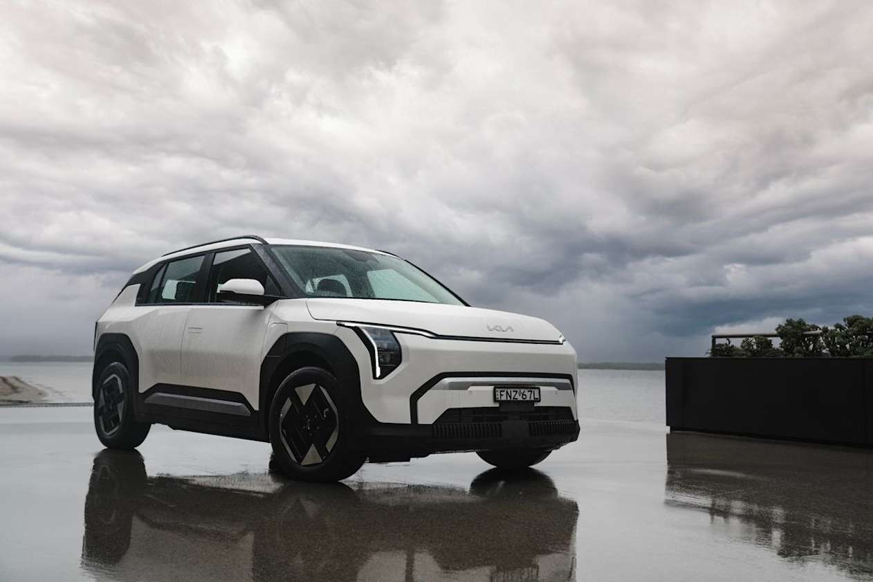 2025 Kia EV3 Air