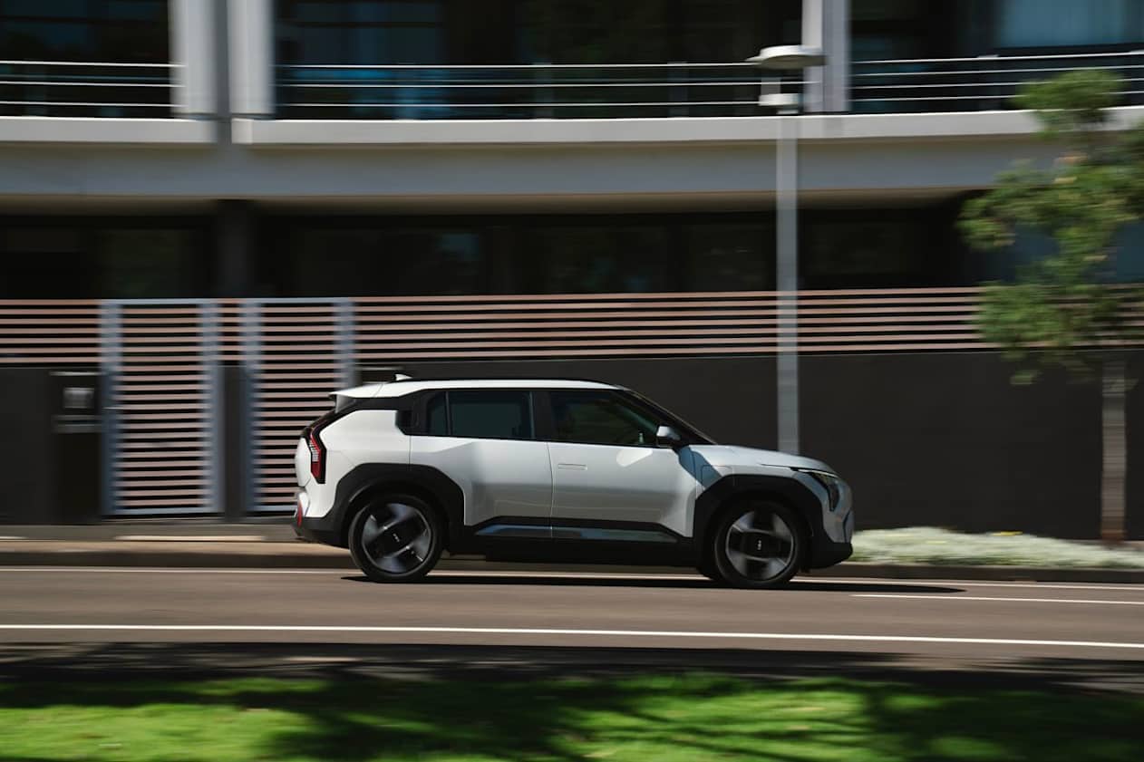2025 Kia EV3 Earth