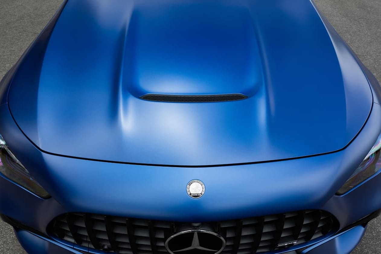 2025 Mercedes-AMG CLE 53.