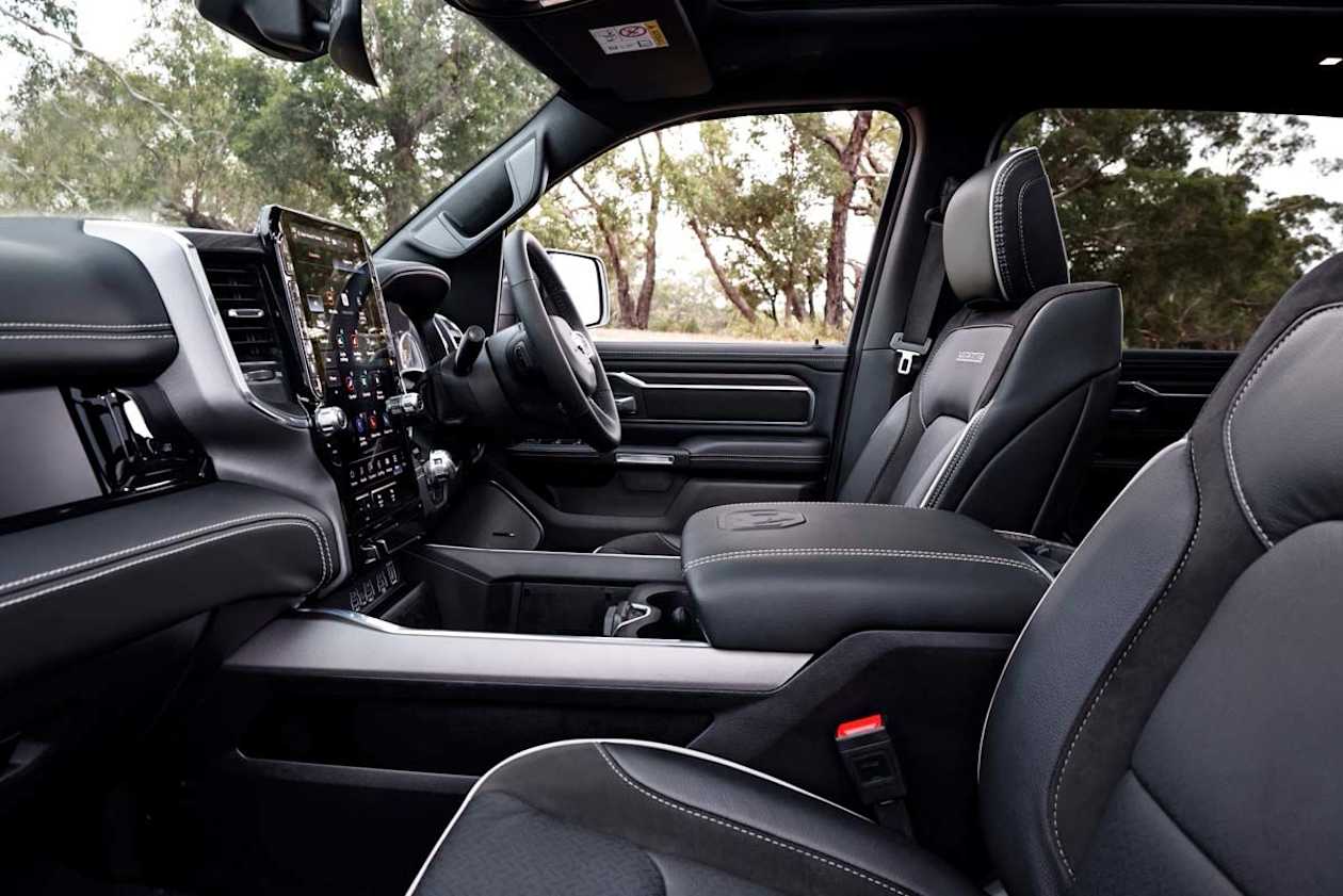 2025 Ram 1500 Laramie Sport