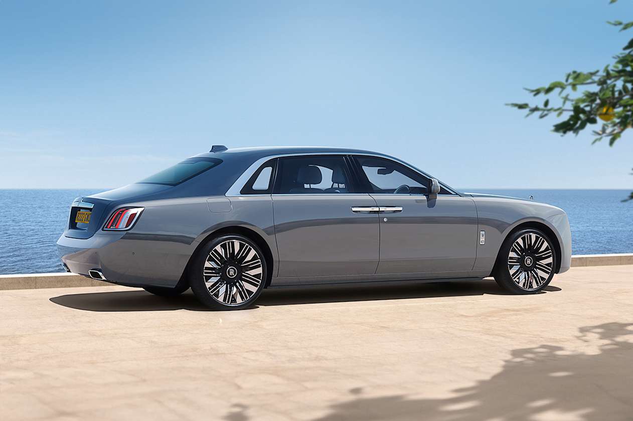 2025 Rolls-Royce Ghost Series II