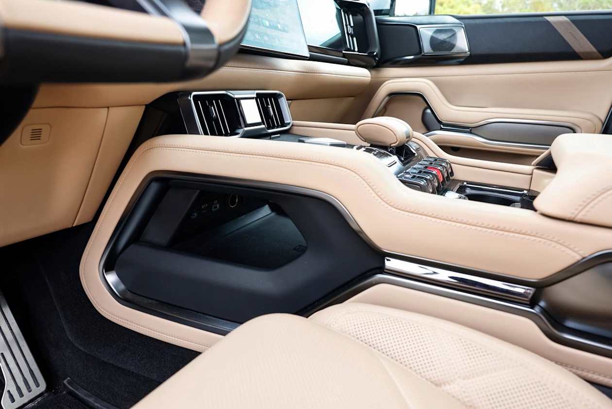 2026 Fangchengbao Leopard 8