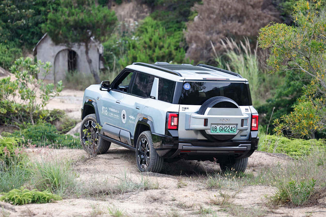 2026 Fangchengbao Leopard 8