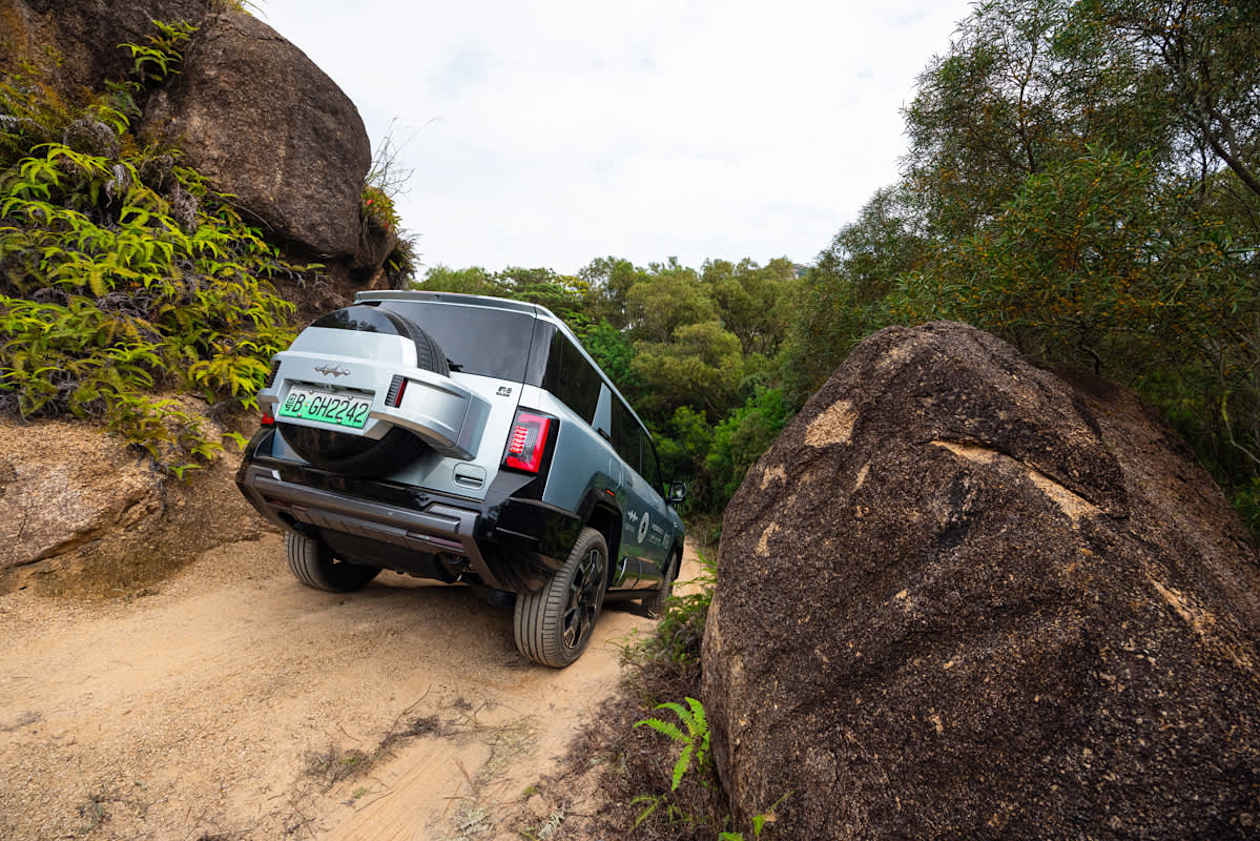 2026 Fangchengbao Leopard 8