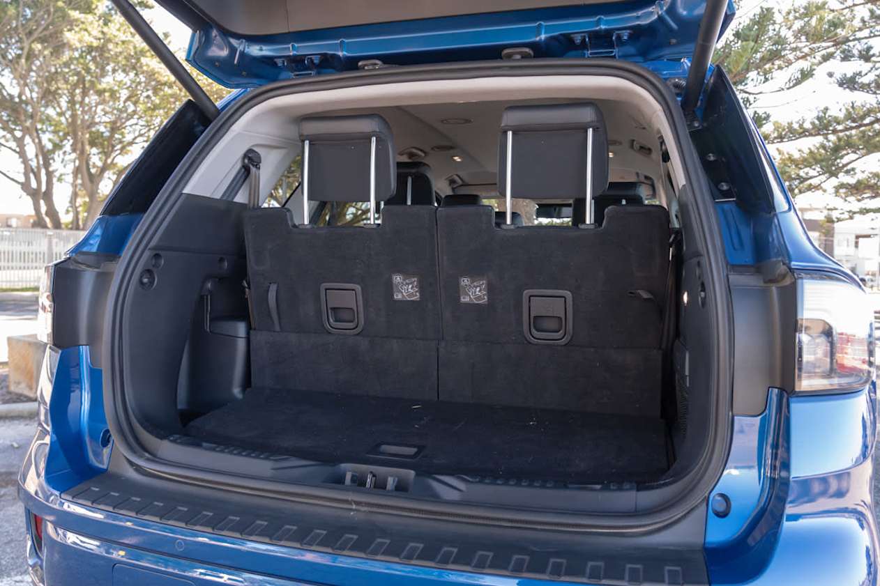 Ford Everest boot space