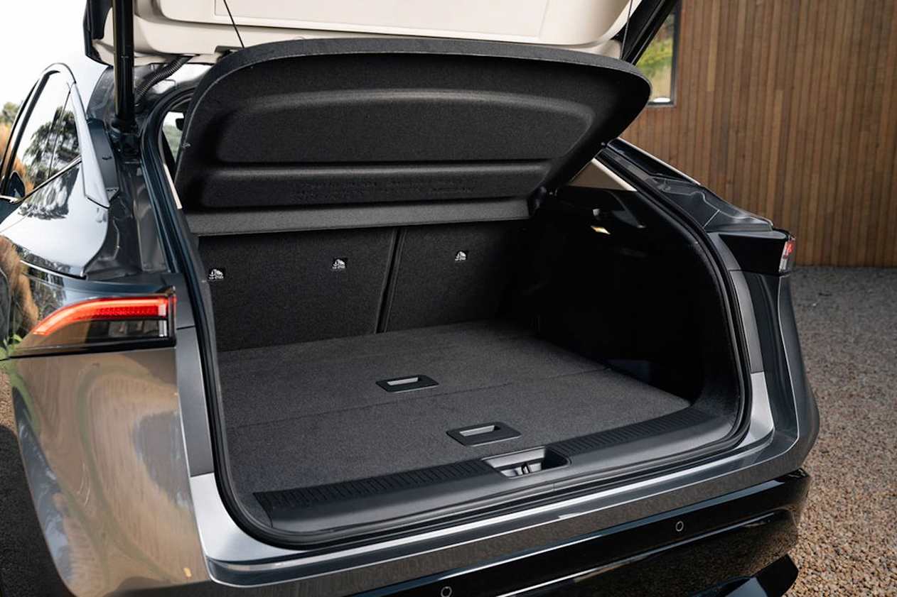 Nissan Ariya boot space