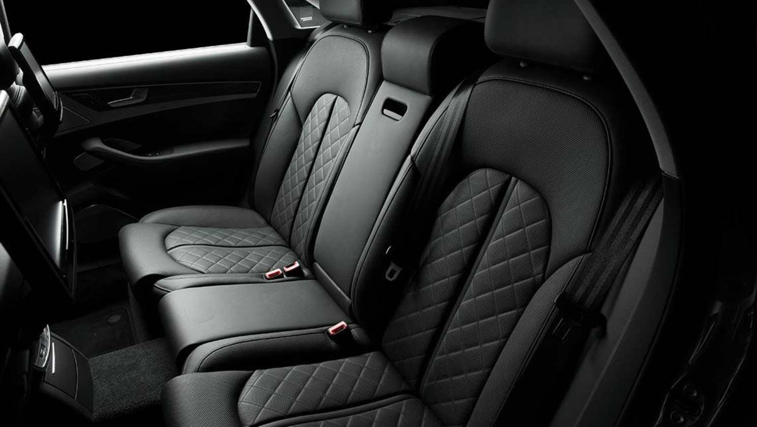 2014 Audi S8