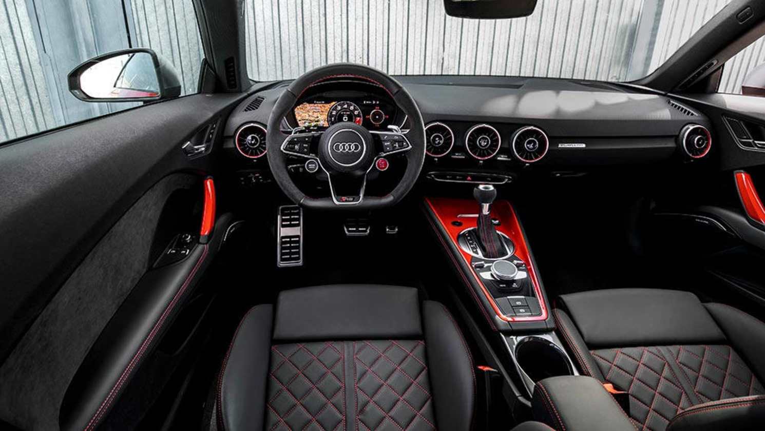 2017 Audi TT RS coupe.