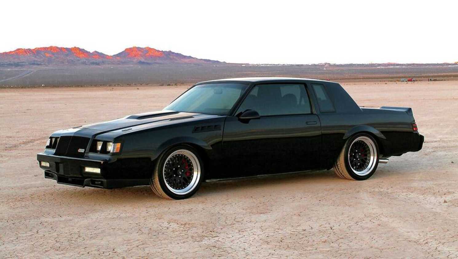 By bolting a turbocharger on to the 3.8-litre V6 engine found in a Regal coupe, painting it black and claiming 200 horsepower for it (150kW) Buick had created the Grand National (a nod to NASCAR). (image: superchevy.com)