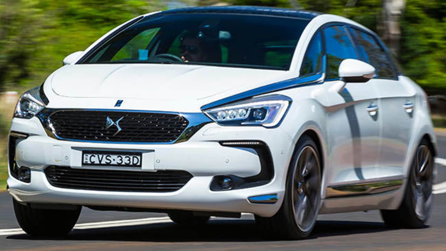 2016 DS5
