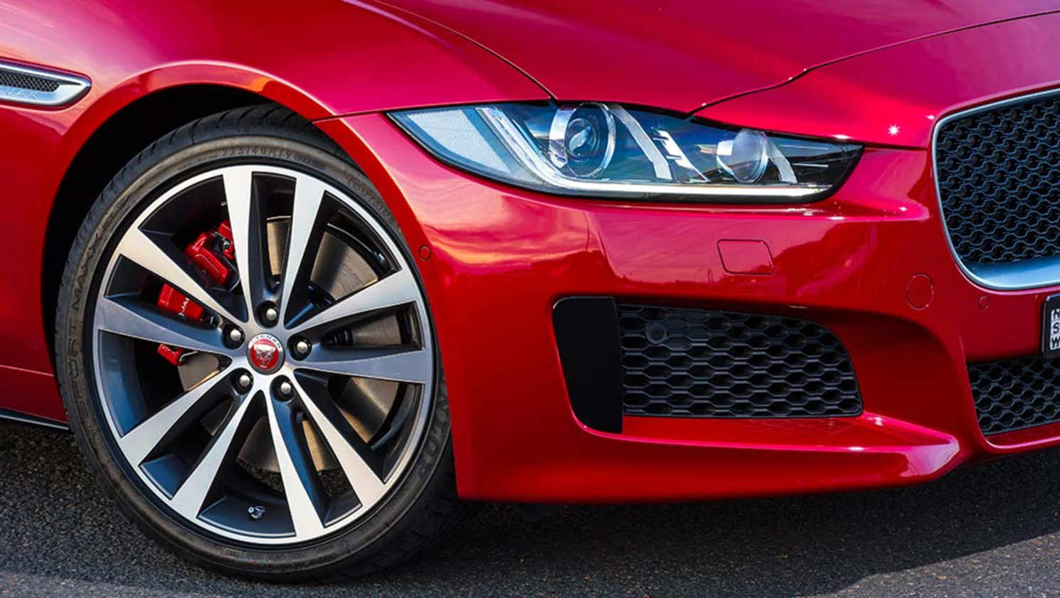 2016 Jaguar XE S