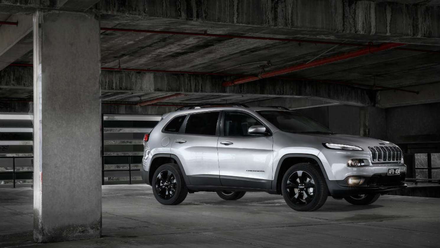 2015 Jeep Cherokee Blackhawk Limited Edition