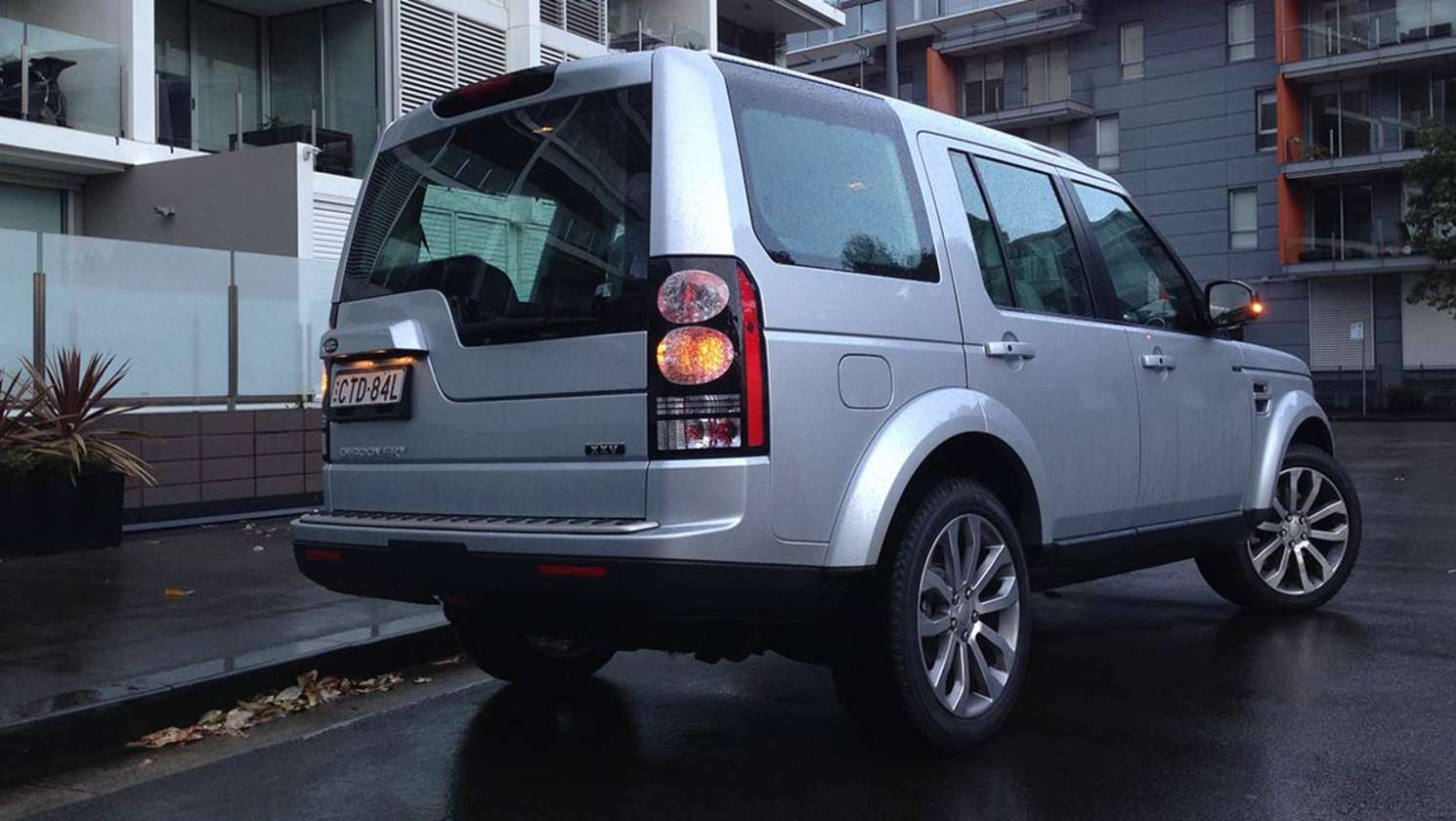 2014 Land Rover Discovery XXV
