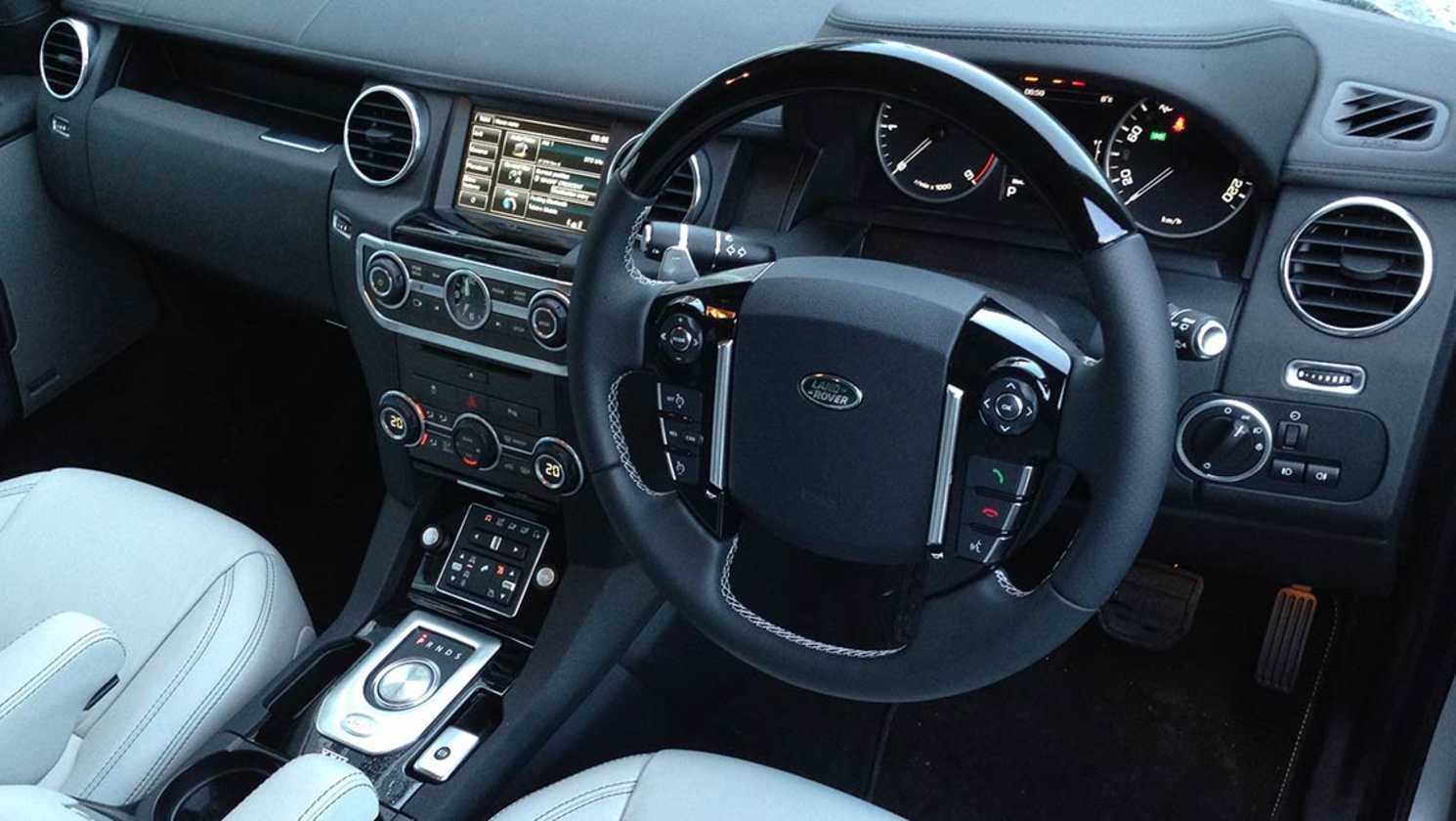 2014 Land Rover Discovery XXV