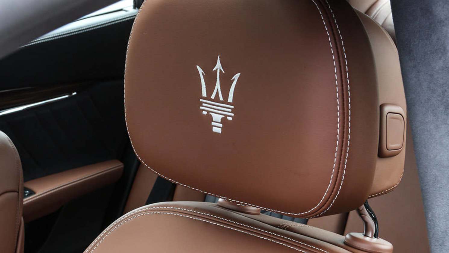 2017 Maserati Quattroporte GTS GranLusso.