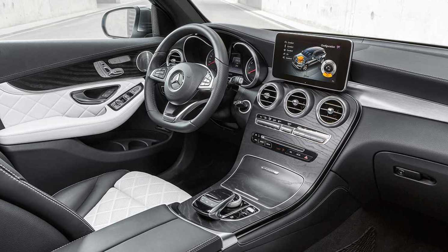 Mercedes-Benz GLC is based on the award-winning Mercedes C Class sedan.