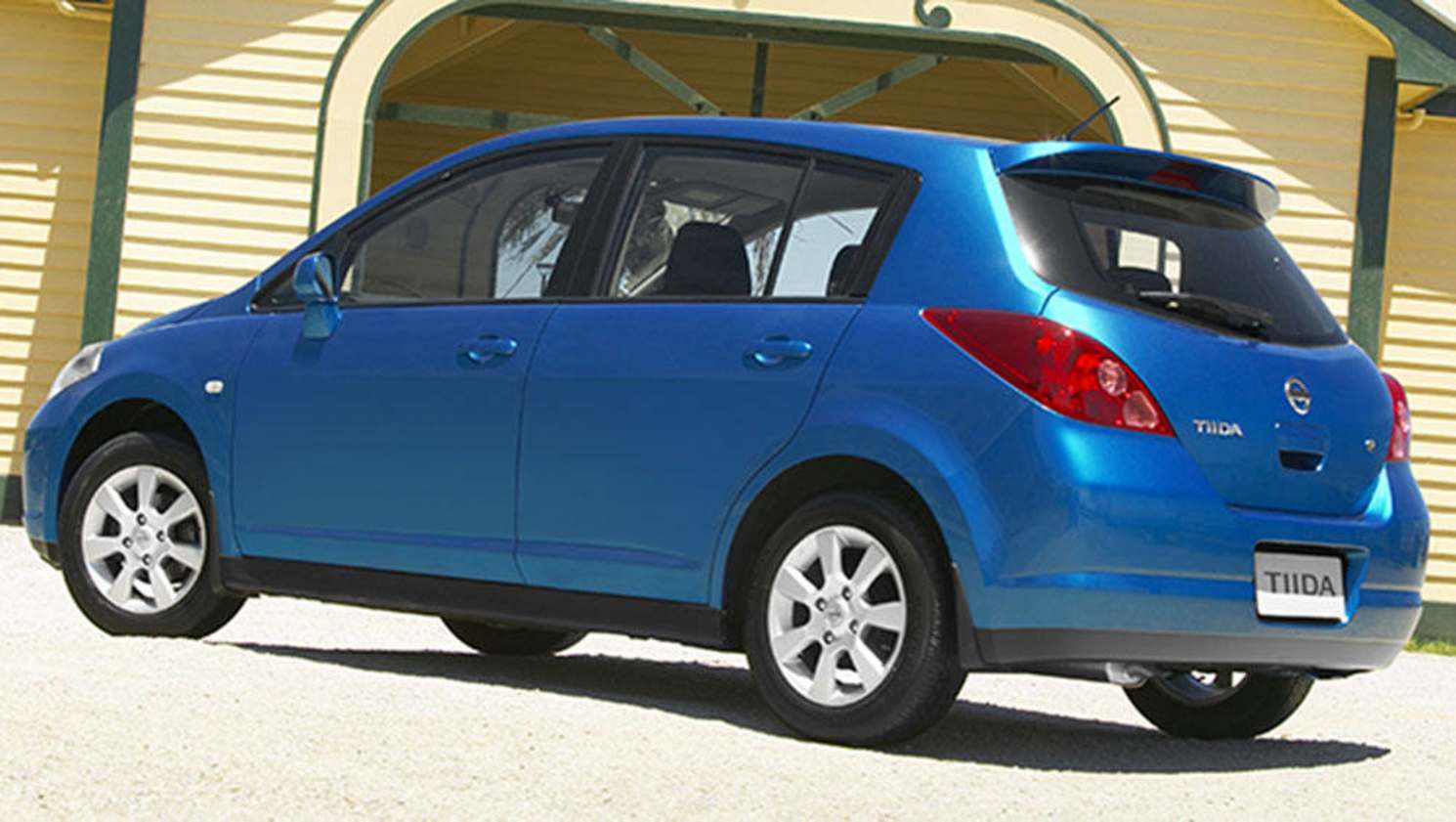 2006 Nissan Tiida