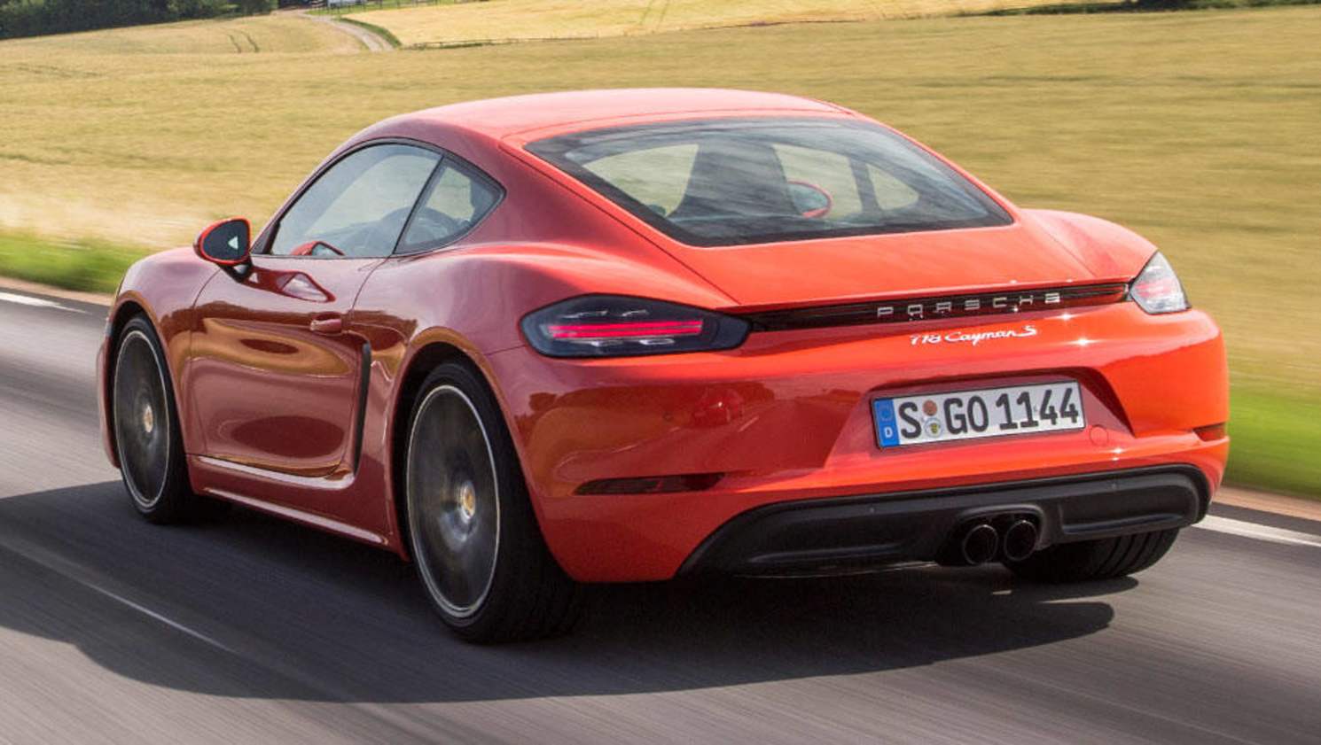 2016 Porsche 718 Cayman S.