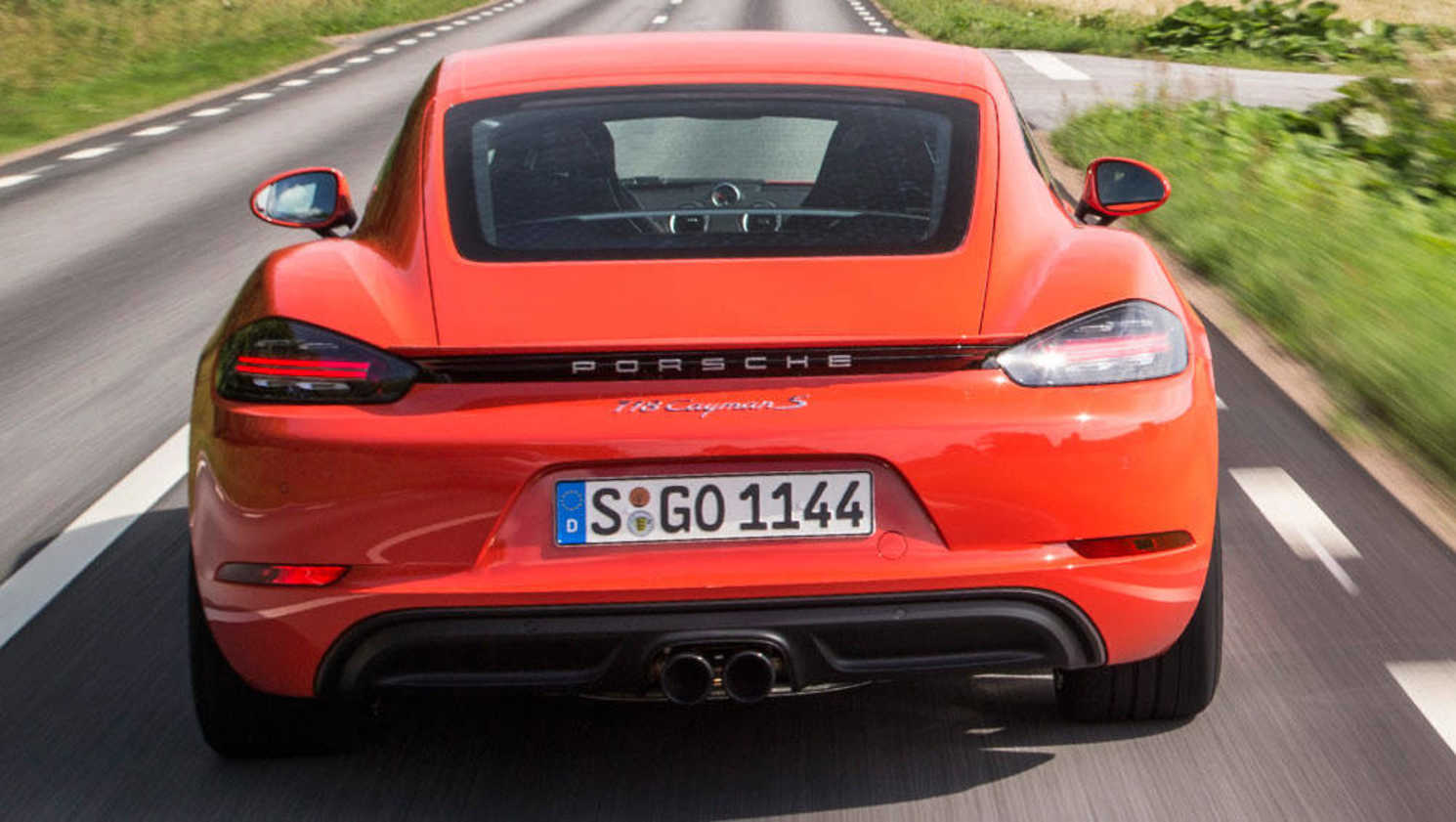 2016 Porsche 718 Cayman S.