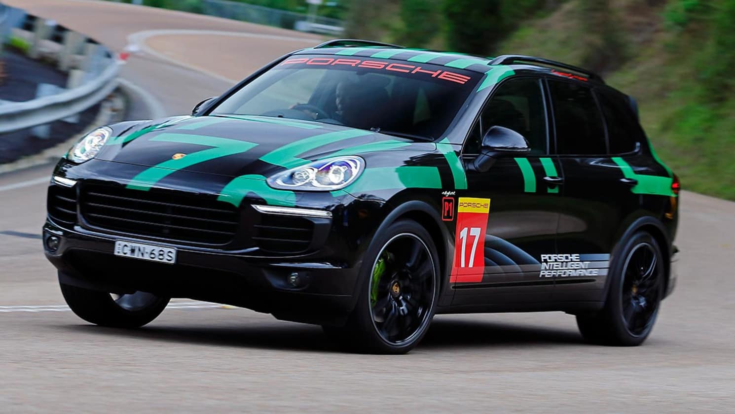2015 Porsche Cayenne Hybrid