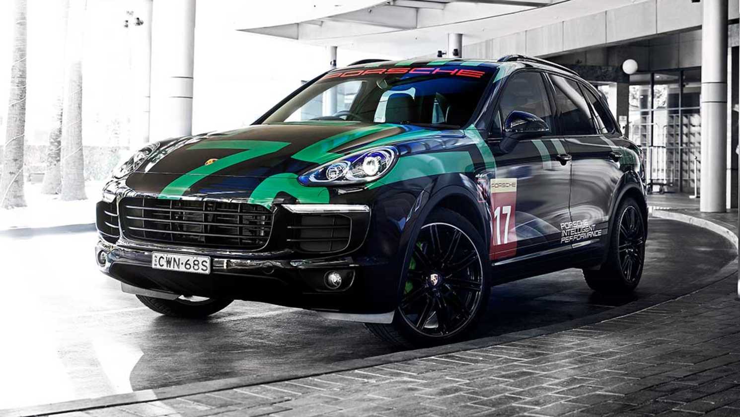 2015 Porsche Cayenne Hybrid