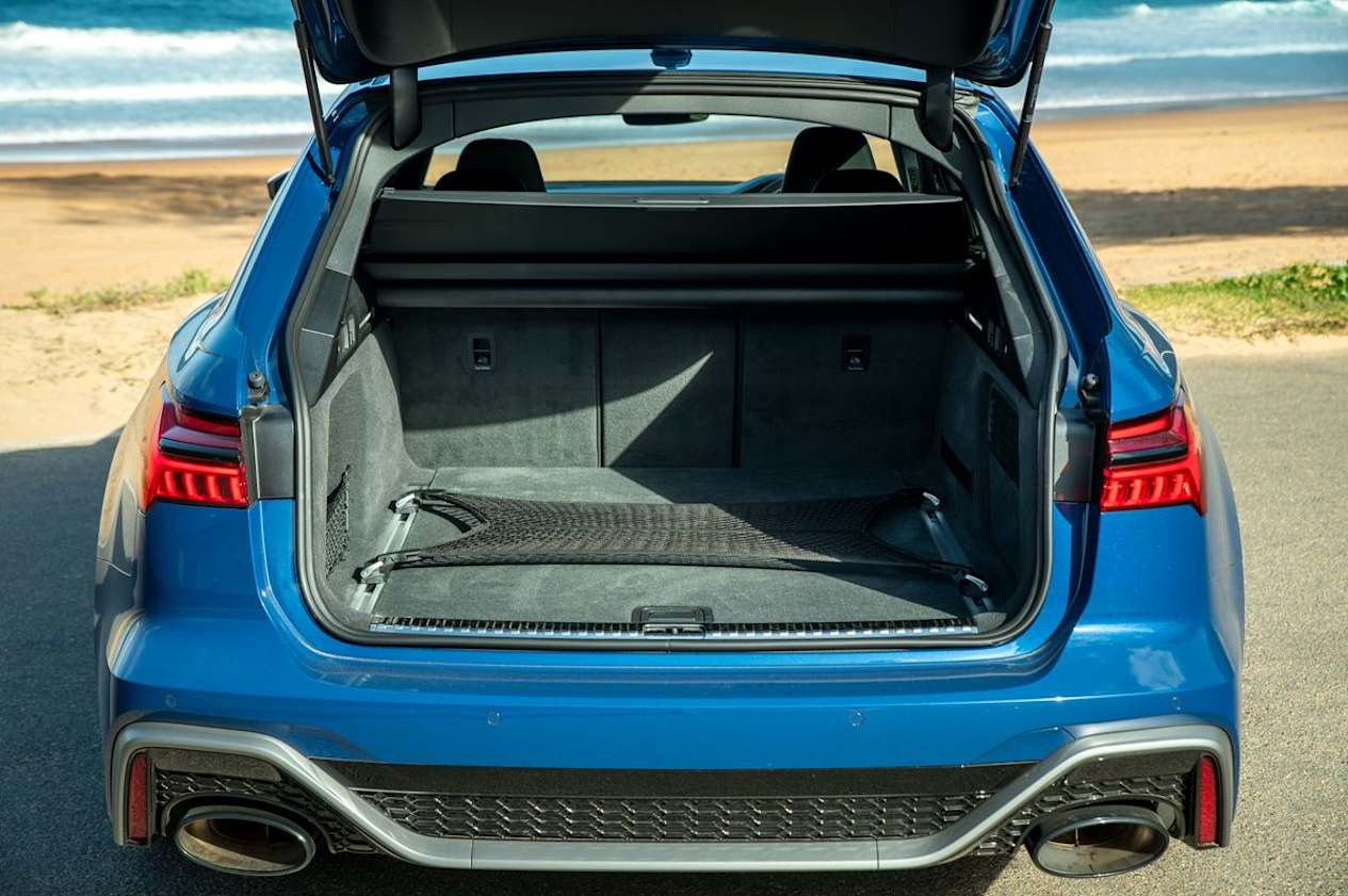 Audi RS6 boot space